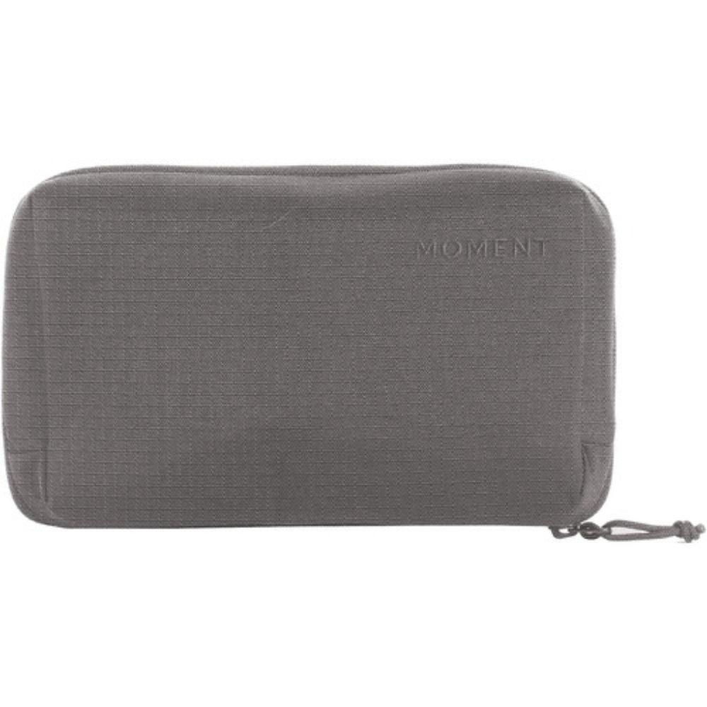 Moment Everything Tech Organizer (Gray)